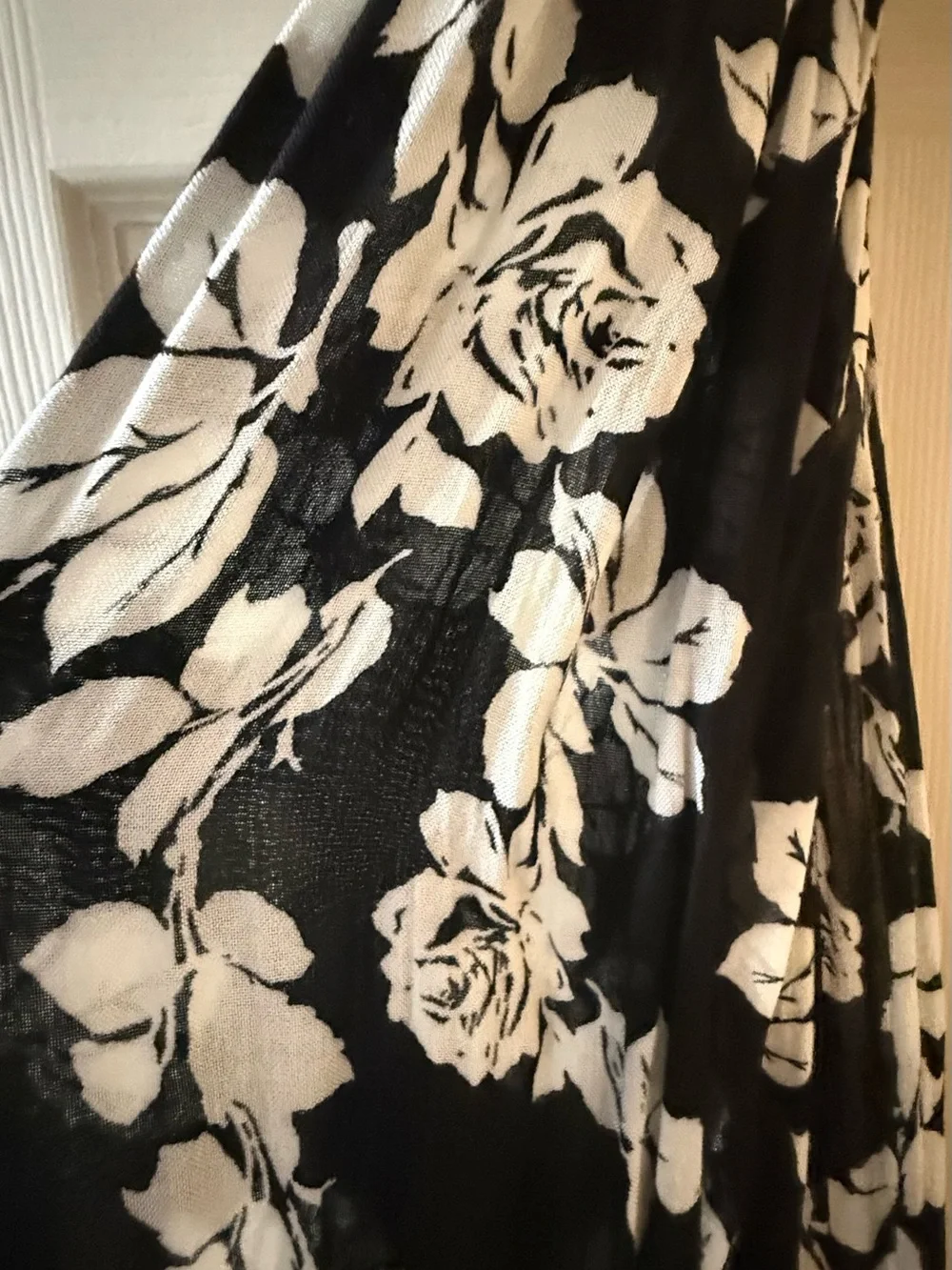 Black & White Floral Scarf - Classic Contrast